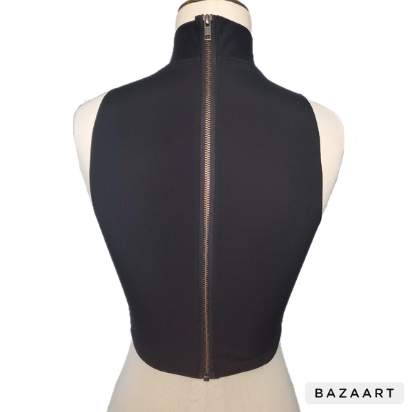 Me-Dic-Al Mecha Crop Top - Picture 6 of 8